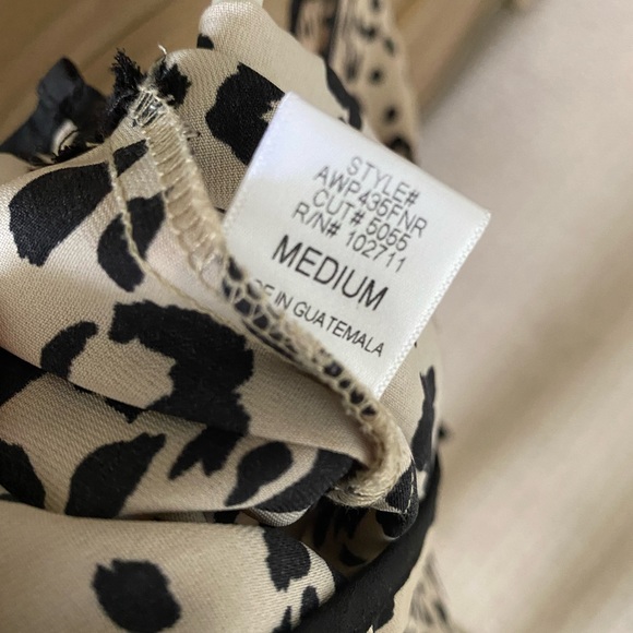 Hawlowe and Graham leopard shirt size medium - Picture 3 of 4